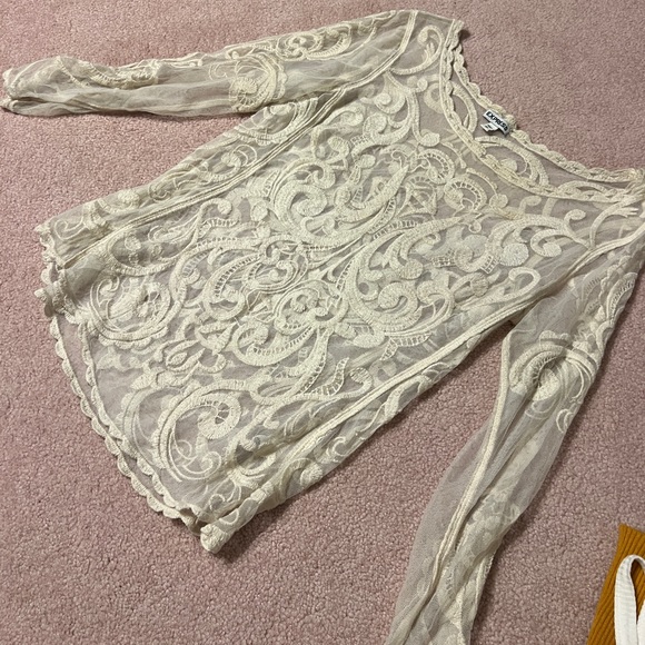 Express Tops Express Cream Lace Long Sleeve Poshmark